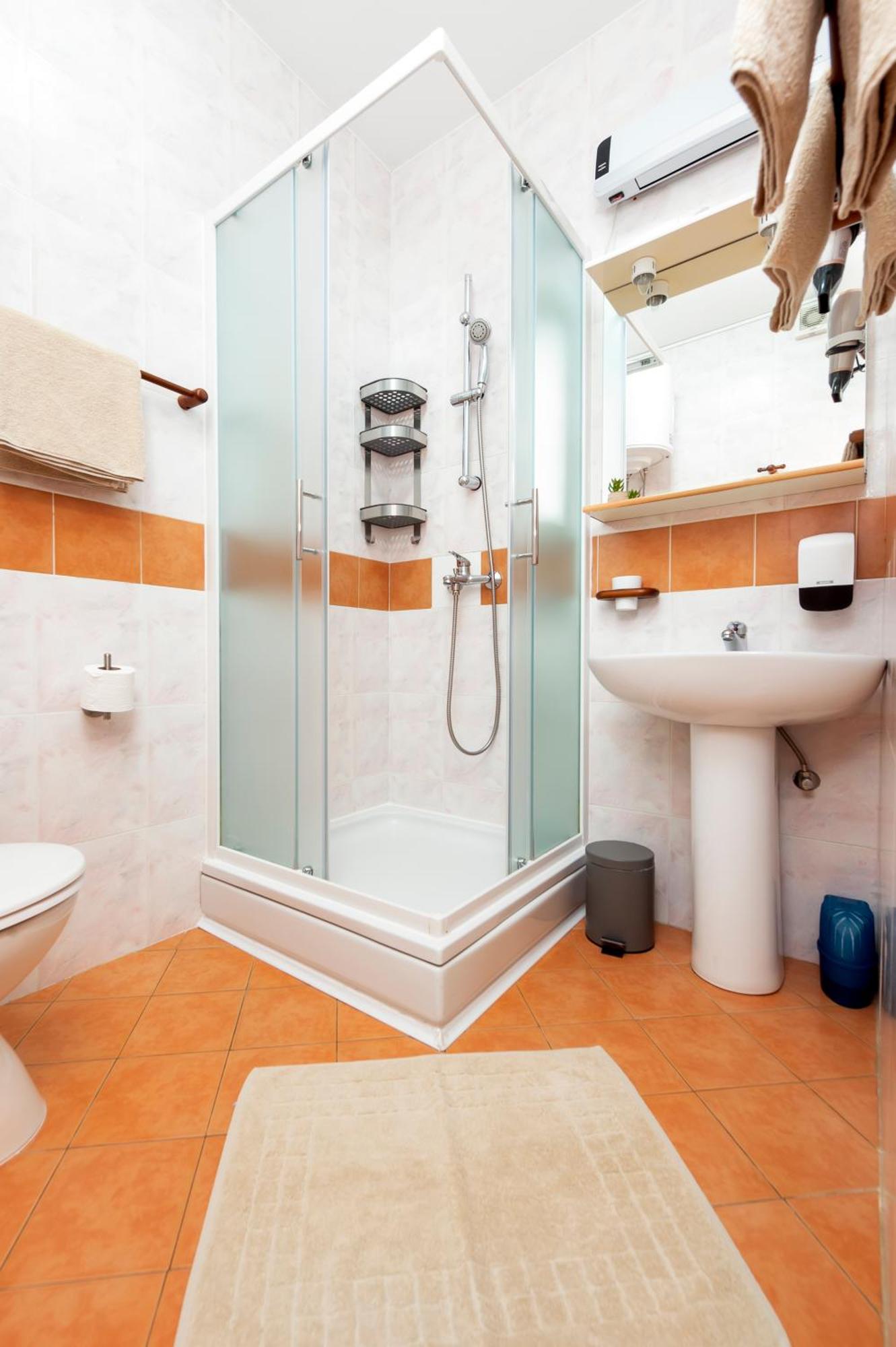 Apartments Erik B&B Adults Only Ровинь Экстерьер фото